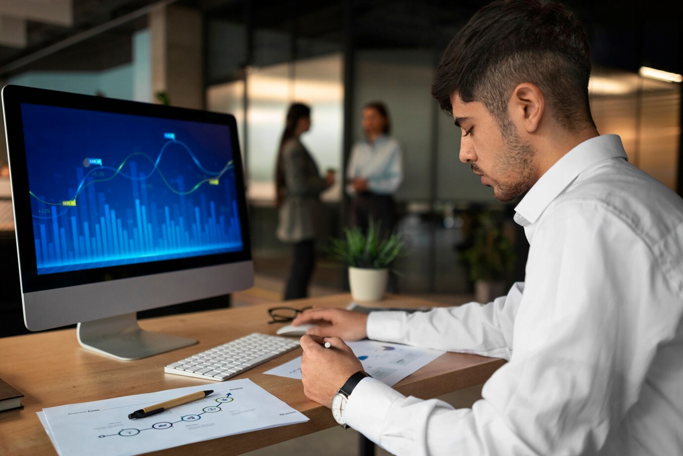 Entenda a importância dos indicadores financeiros, principais métricas e como calculá-las para tomar decisões mais embasadas em seu negócio.